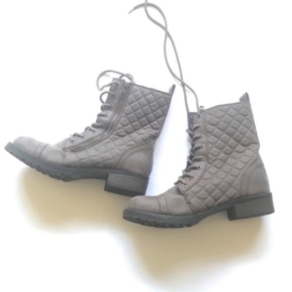 Merona Shoes - MERONA Lace Up Combat Boots Tan Brown